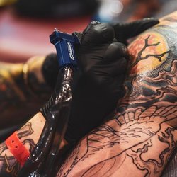 Electric Art Tattoos Kenosha - @keithnevilltattoos working
