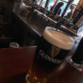 Elephant & Castle - Pubs Near Me - Chicago, Illinois