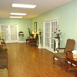 Funeraria San Juan Funeral Home - Simpson