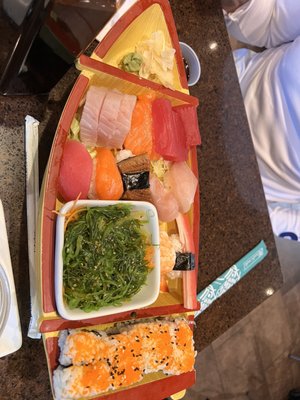 Sushi Maki - MIA Airport by null