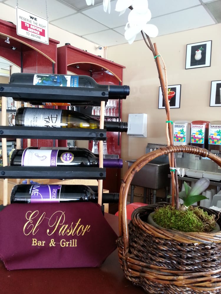 El Pastor Bar & Grill