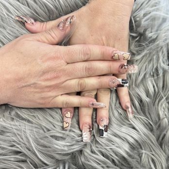 Davi Nails - Nail Salons Near Me - Victorville, California Davi Nails - Nail Salons Near Me - Victorville, California