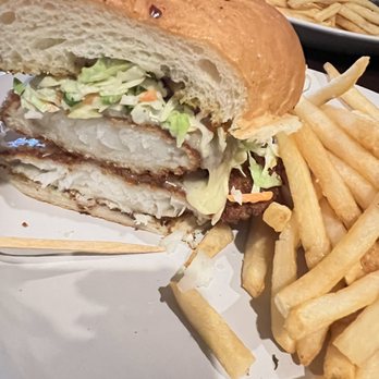 Carnation Cafe & Lounge - Steakhouses Near Me - Carnation, Washington
