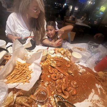 Kickin' Crab - Downtown Fullerton - Cajun/Creole Near Me - Fullerton, California Kickin' Crab - Downtown Fullerton - Cajun/Creole Near Me - Fullerton, California