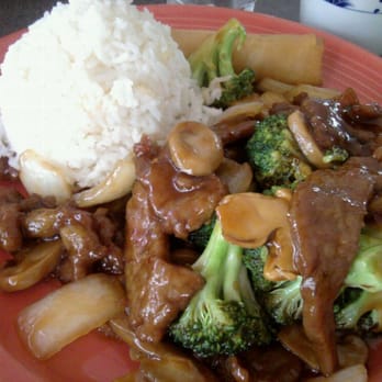 Best Wok - Hunan Broccoli Beef lunch - Chinese Near Me - Bellevue, Washington