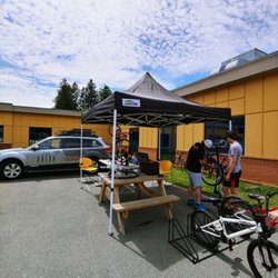 The Break! Bicycle Shop - Helping out at the. It's and girls club