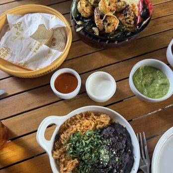 Ometeo - Mar Fajita (Shrimp) - Tex-Mex Near Me - Tysons, Virginia Ometeo - Mar Fajita (Shrimp) - Tex-Mex Near Me - Tysons, Virginia