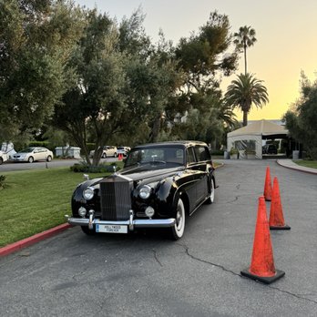 Cinespia Cemetery Screenings - Cool herse - Cinema Near Me - Los Angeles, California Cinespia Cemetery Screenings - Cool herse - Cinema Near Me - Los Angeles, California