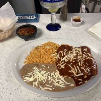 Don Taco Leon - Pollo enchilada - Mexican Near Me - Jacksonville, Florida