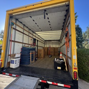 A2 Moving - Long Beach - Movers Near Me - Long Beach, California