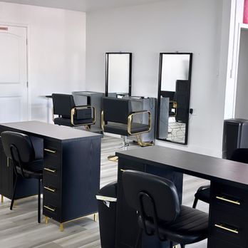 Binns Beauty Academy - Cosmetology Schools Near Me - Phoenix, Arizona Binns Beauty Academy - Cosmetology Schools Near Me - Phoenix, Arizona