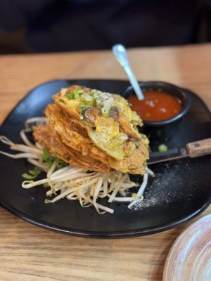 Khao Nom - ร้านข้าวหนม by null