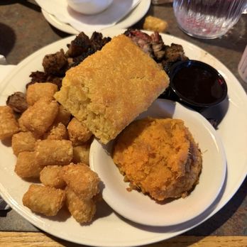 Red Hot & Blue Annapolis - Burnt tips meal with tater tots and sweet potato casserole - Barbeque Near Me - Annapolis, Maryland Red Hot & Blue Annapolis - Burnt tips meal with tater tots and sweet potato casserole - Barbeque Near Me - Annapolis, Maryland