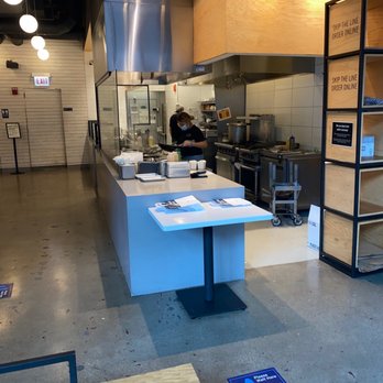 Brightwok Kitchen - Asian Fusion Near Me - Chicago, Illinois