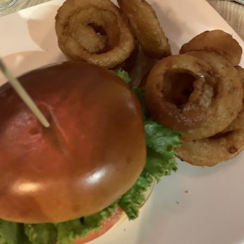 Canary Grill - 90/10 burger and onion rings - New American Near Me - Berkeley Springs, West Virginia Canary Grill - 90/10 burger and onion rings - New American Near Me - Berkeley Springs, West Virginia