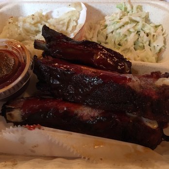 Eli's BBQ - Findlay - 4 Bones and 2 sides! - Barbeque Near Me - Cincinnati, Ohio