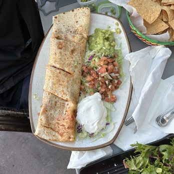 Los Molcajetes Bar & Grill - Quesadilla Super Al Pastor - Mexican Near Me - Santa Rosa, California Los Molcajetes Bar & Grill - Quesadilla Super Al Pastor - Mexican Near Me - Santa Rosa, California