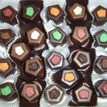 O'Shea'S Candies - a tray of chocolates - Candy Stores Near Me - Johnstown, Pennsylvania O'Shea'S Candies - a tray of chocolates - Candy Stores Near Me - Johnstown, Pennsylvania