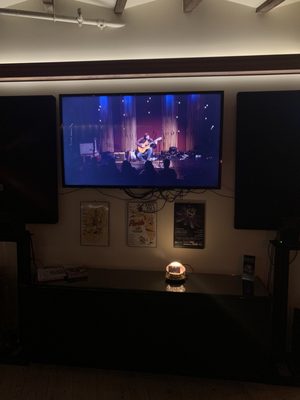 Heartwood Soundstage by null