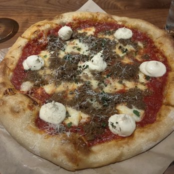 North Italia - Meatball pizza - Italian Near Me - Miami, Florida North Italia - Meatball pizza - Italian Near Me - Miami, Florida