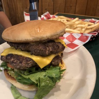 Spanky's Restaurant - Flook Burger - New American Near Me - Orange, Texas