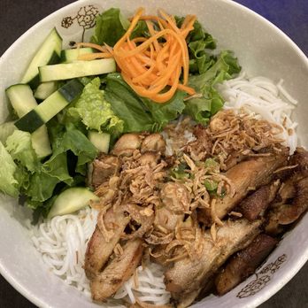 Pho Bamboo - Chicken "Bun" - Vietnamese Near Me - Beaumont, Texas