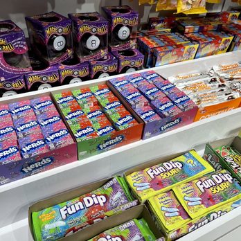 IT'SUGAR - Nerds & Fun Dip - VN - Candy Stores Near Me - Honolulu, Hawaii