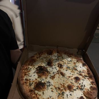 Pop's Pizza - Pizza Near Me - New York, New York