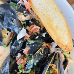 The Cove - Mussels appetizer