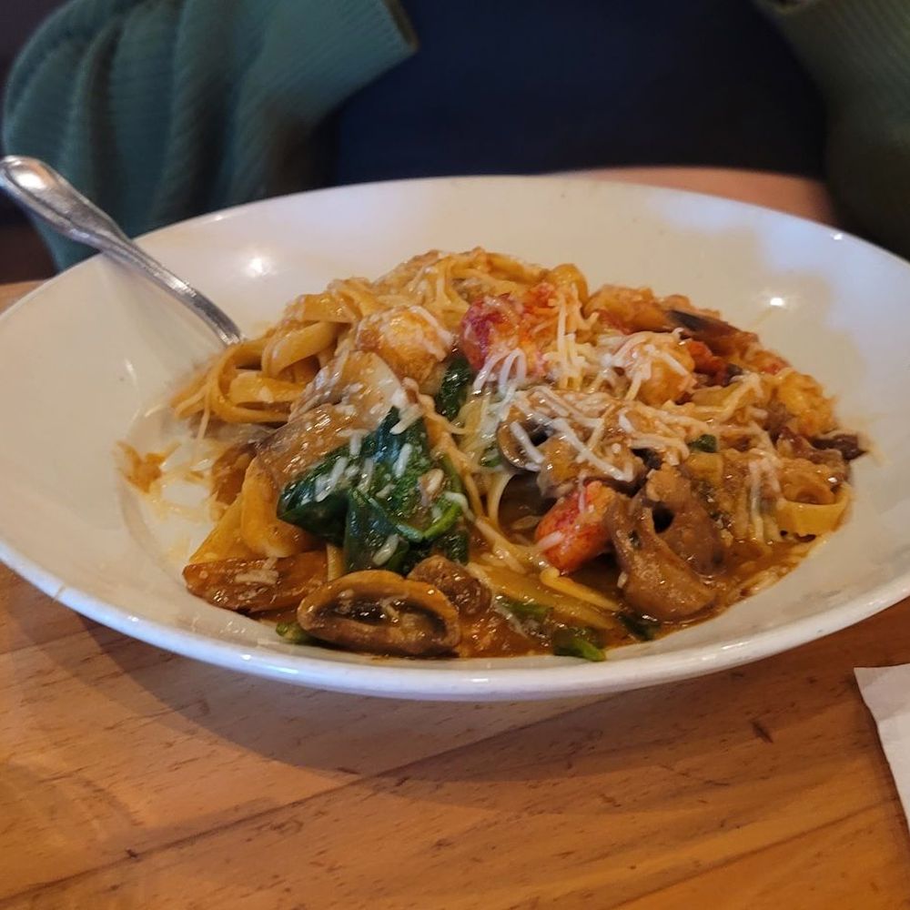 Paul Martin's American Grill Irvine Spectrum - Seafood pasta - New American Near Me - Irvine, California