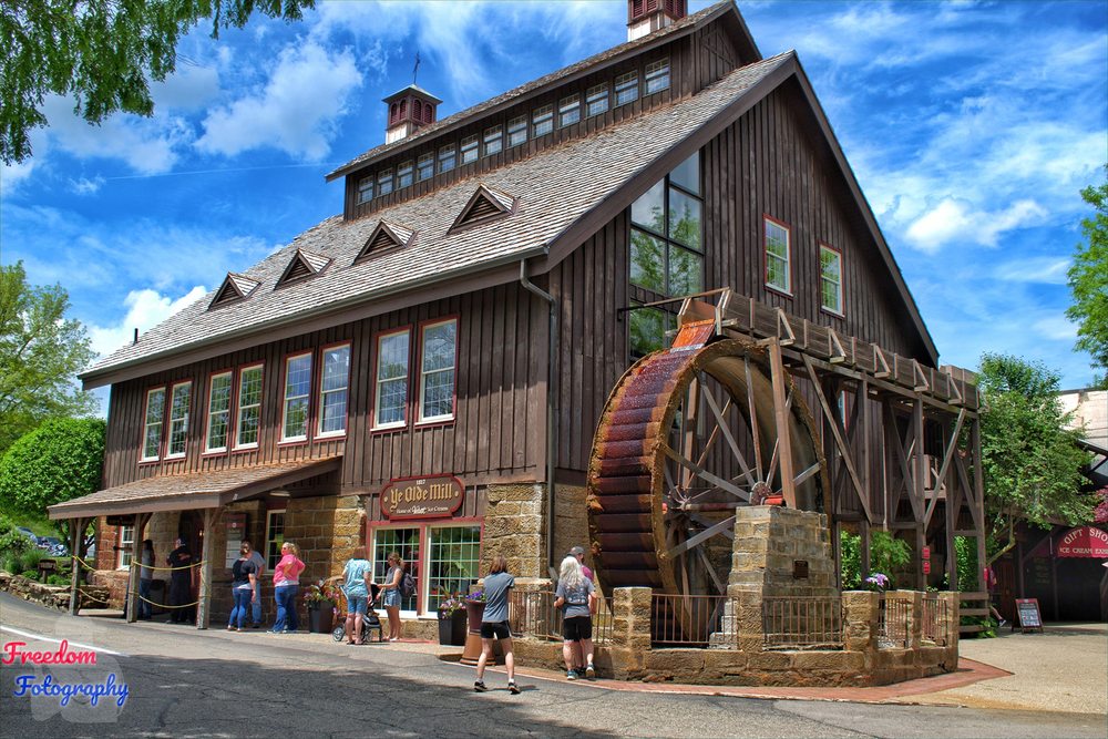 Velvet Ice Cream, Utica Roadtrippers