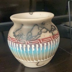 Pride of the Nations - The horsehair ceramic pot in my home