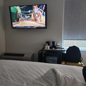 Aloft by Marriott Omaha West - Hotels Near Me - Omaha, Nebraska