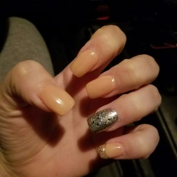 Natural Nails - Nail Salons Near Me - Rockland, Massachusetts