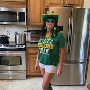 Holloways Irish Pub 2 - Me ready for the next St Paddy's party!!! - Bars Near Me - Boca Raton, Florida Holloways Irish Pub 2 - Me ready for the next St Paddy's party!!! - Bars Near Me - Boca Raton, Florida