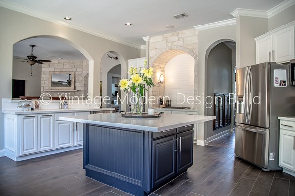 Vintage Modern Design & Build