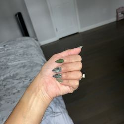 Natural Nails & Skincare