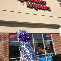 Festival Wine & Spirits