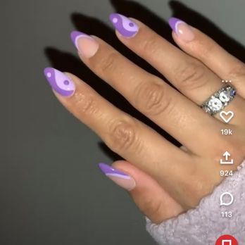 Sunflower Nails Plus - The design I wanted but different color. - Nail Salons Near Me - San Diego, California Sunflower Nails Plus - The design I wanted but different color. - Nail Salons Near Me - San Diego, California