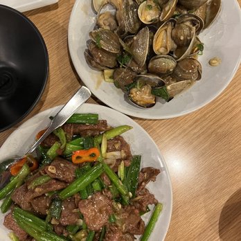 Looking For Chai - Clams with Chef Special Basil Sauce could have been more flavorful but they were still good. Slice Beef Sauteed with Scallions was yummy - Taiwanese Near Me - Bellevue, Washington Looking For Chai - Clams with Chef Special Basil Sauce could have been more flavorful but they were still good. Slice Beef Sauteed with Scallions was yummy - Taiwanese Near Me - Bellevue, Washington