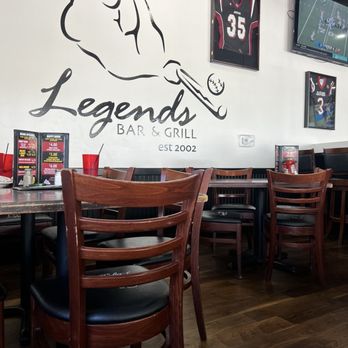 Legends Bar & Grill - Inside - American Near Me - Phoenix, Arizona