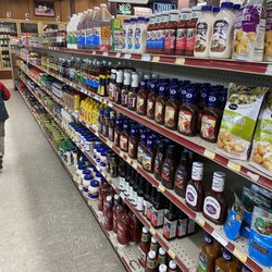 Overgaard Food Center - Lots of selection