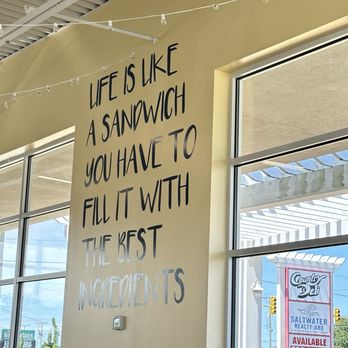Country Deli - Delis Near Me - Kill Devil Hills, North Carolina