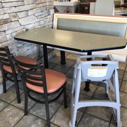 McDonald's - Oops forgot to clean this table too
