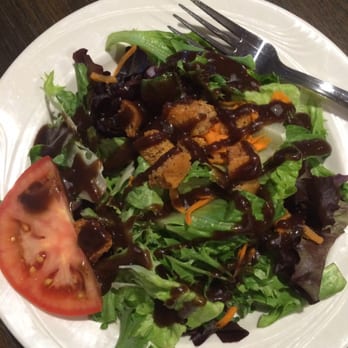 1850 Restaurant - salad with balsamic - American Near Me - Mariposa, California 1850 Restaurant - salad with balsamic - American Near Me - Mariposa, California