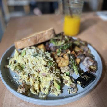 Sweet Maple - Frisco scramble - Breakfast & Brunch Near Me - Palo Alto, California Sweet Maple - Frisco scramble - Breakfast & Brunch Near Me - Palo Alto, California