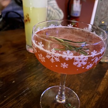 Paper Plane - christmapolitan and on dasher - Cocktail Bars Near Me - San Jose, California Paper Plane - christmapolitan and on dasher - Cocktail Bars Near Me - San Jose, California