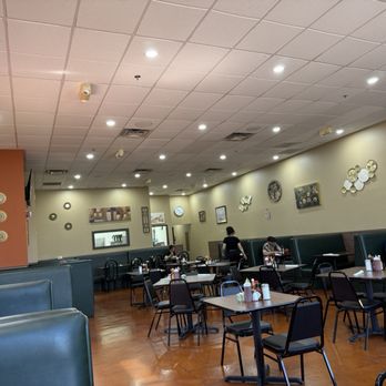 Harvest Cafe - Dining area - Breakfast & Brunch Near Me - North Las Vegas, Nevada