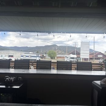 Mountain Pizza & Taproom - Bar side seating - Pizza Near Me - South Fork, Colorado