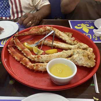 Seafood Seller & Cafe - king crab - Seafood Near Me - Crystal River, Florida